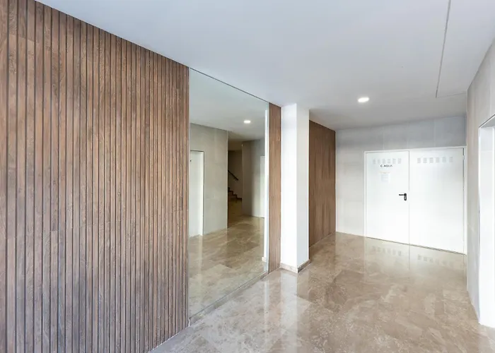 Malagasuite Quintana Holidays * Torremolinos