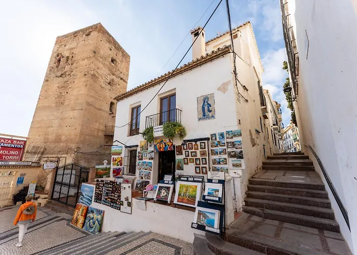 Malagasuite Quintana Holidays *