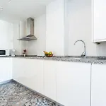 Malagasuite Quintana Holidays Τορρεμολίνος