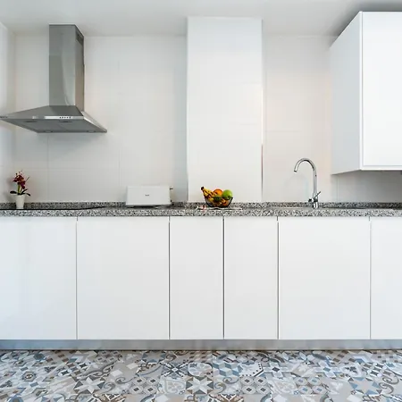 Malagasuite Quintana Holidays